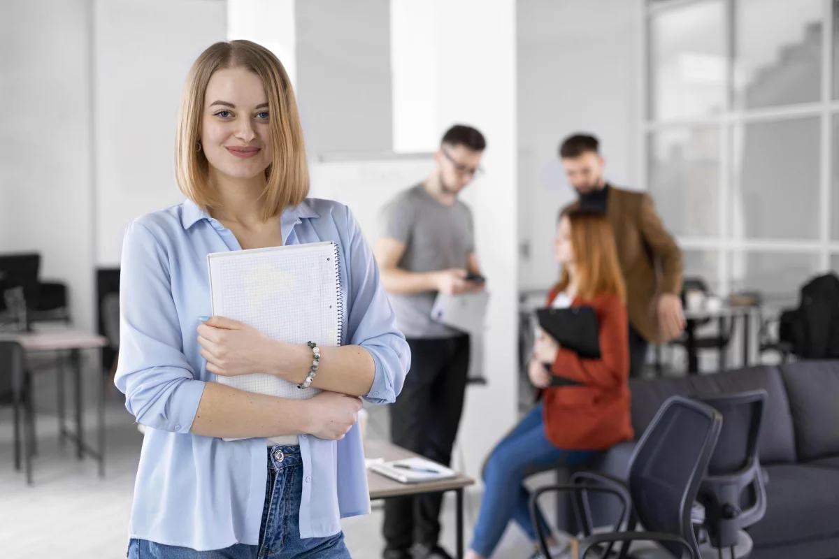 Softvér testeri riešia ich projekt na mítingu