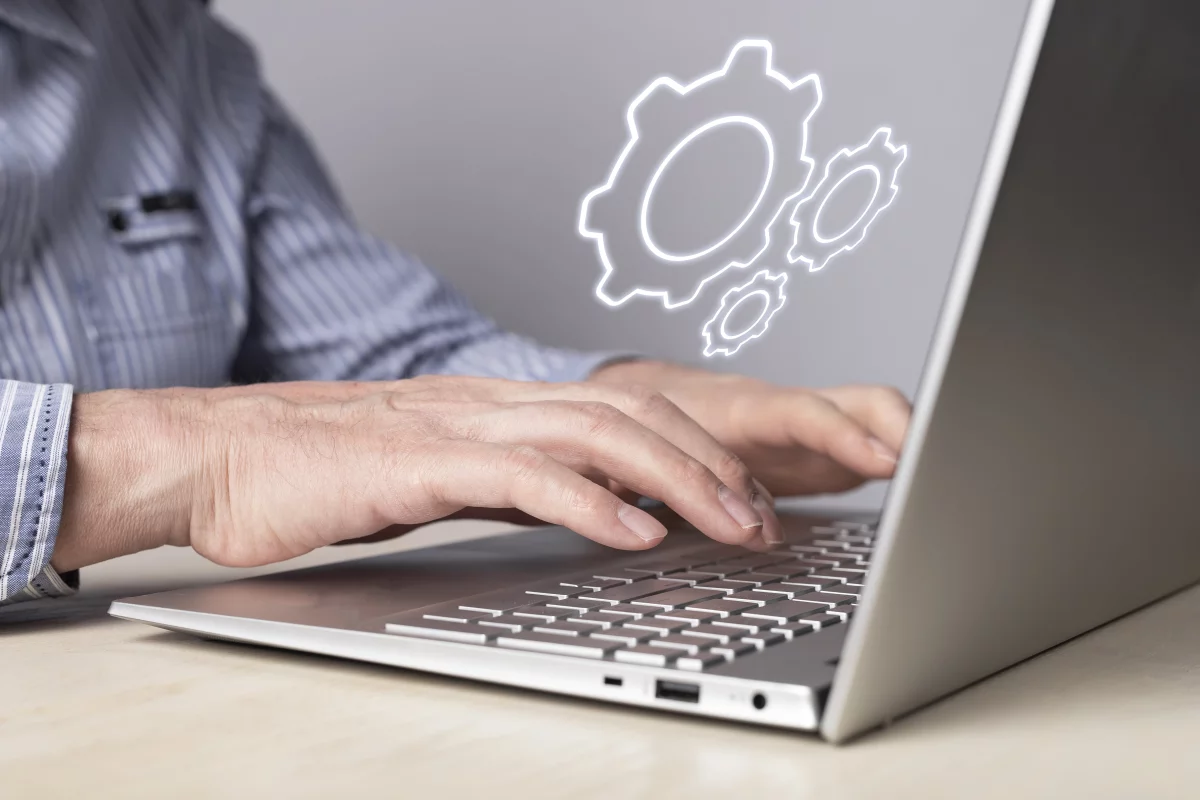 Pri webovom testovaní môže byť potrebné nastaviť rôzne prehliadače pre rôznych testerov. 